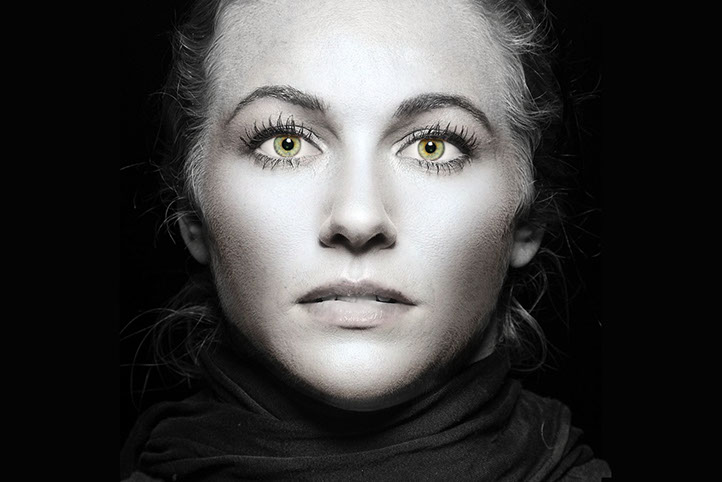 Beauty portrait photographer Oakland