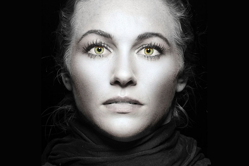 Beauty portrait photographer Oakland