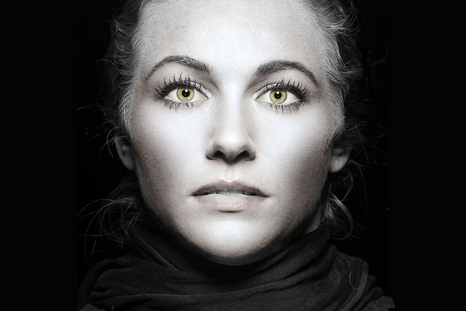 Beauty portrait photographer Oakland